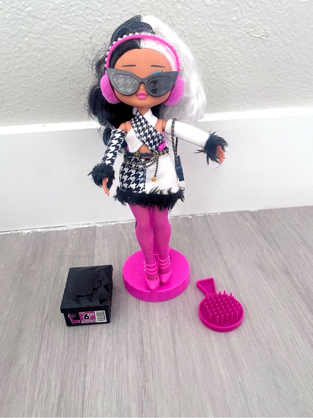 LOL DOLL-Winter Disco Dollie